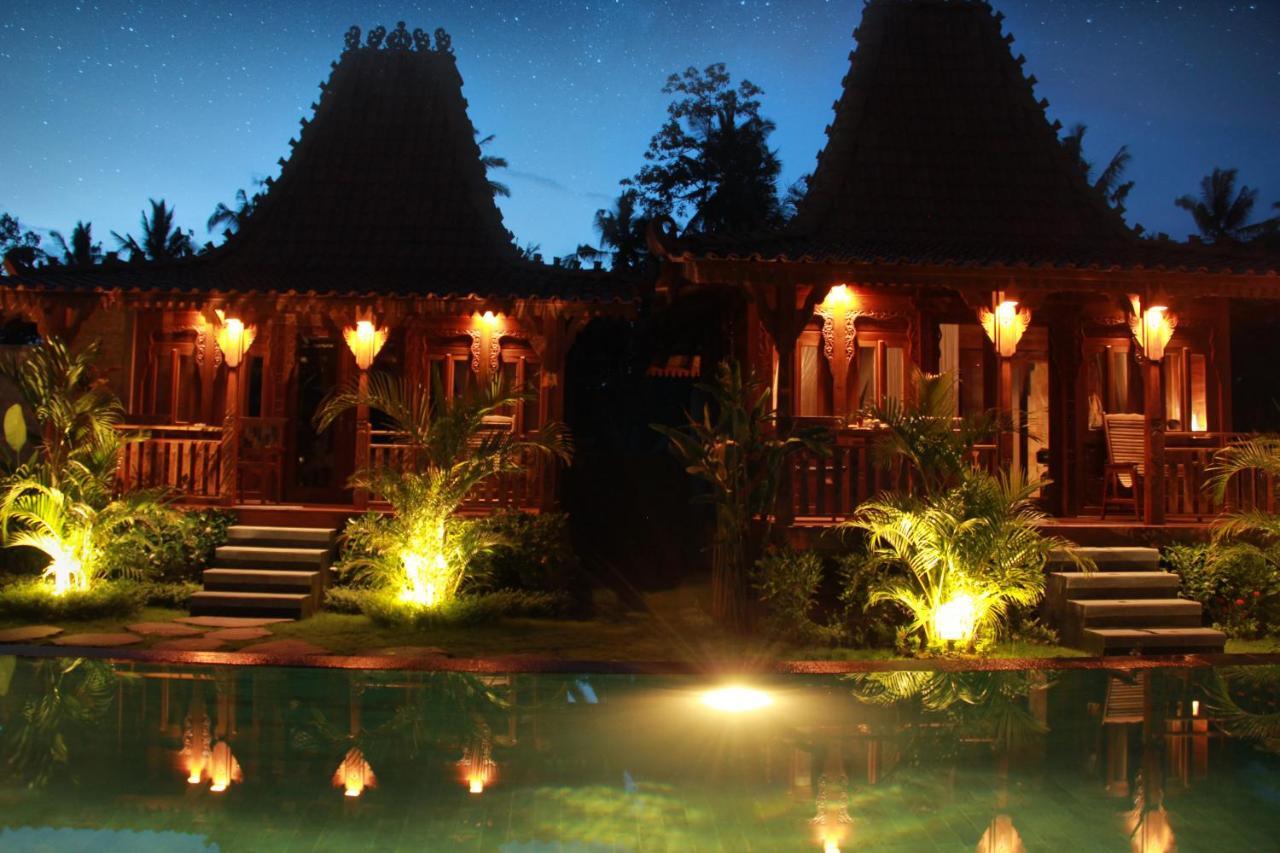 One Bedroom Grand Javanese Joglo Ubud 1 Εξωτερικό φωτογραφία